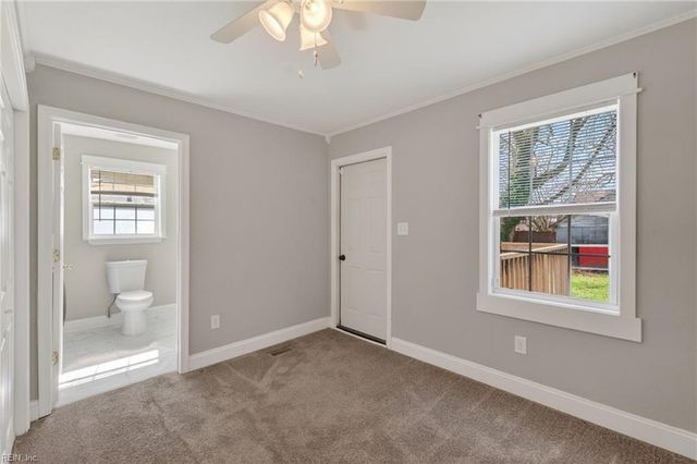 25 W Cummings AVE, Hampton, VA 23663