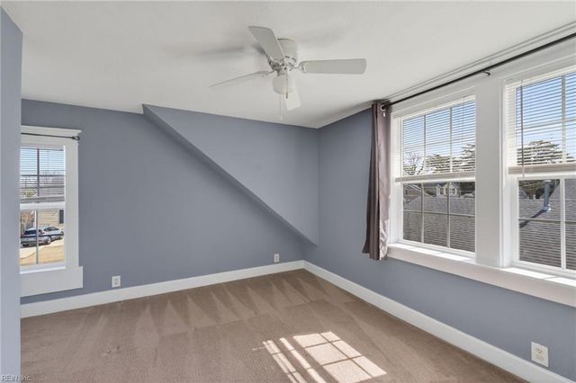 25 W Cummings AVE, Hampton, VA 23663