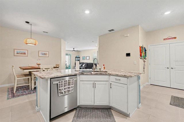 32310 LEXINGTON STREET, Wesley Chapel, FL 33543