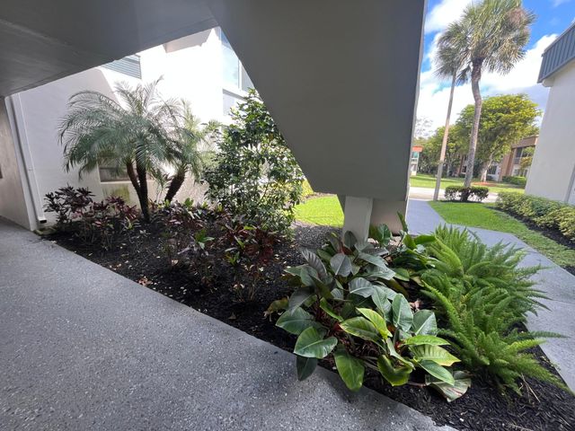 540 Piedmont L, Delray Beach, FL 33484