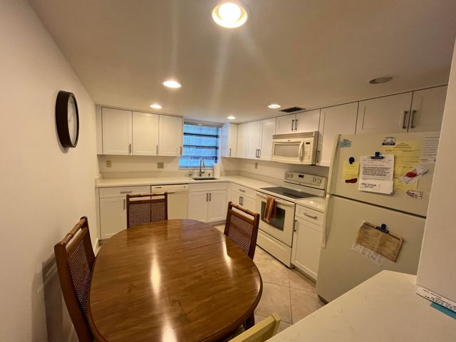 540 Piedmont L, Delray Beach, FL 33484