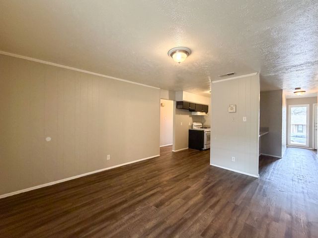 304 Clary Drive, Mesquite, TX 75149