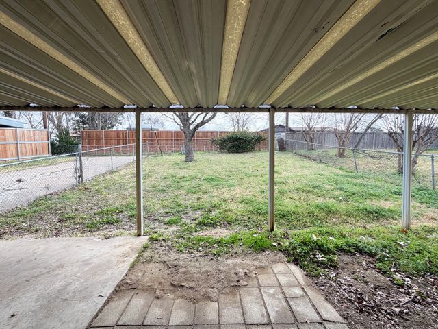 304 Clary Drive, Mesquite, TX 75149