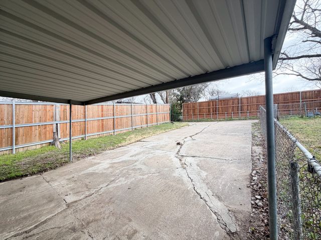 304 Clary Drive, Mesquite, TX 75149