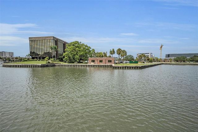 56 SANDPIPER ROAD, Tampa, FL 33609