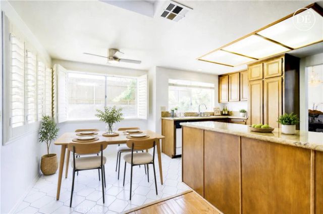 11102 Liverpool, Riverside, CA 92503