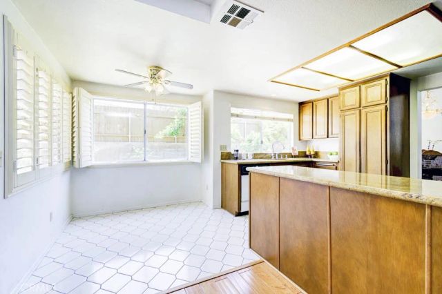 11102 Liverpool, Riverside, CA 92503