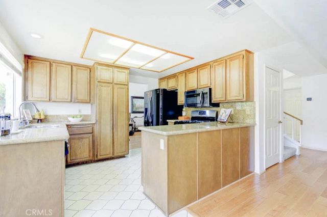 11102 Liverpool, Riverside, CA 92503