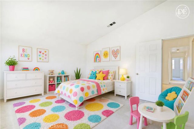 11102 Liverpool, Riverside, CA 92503