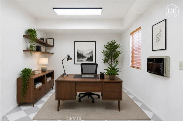 11102 Liverpool, Riverside, CA 92503