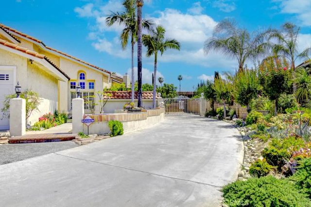 11102 Liverpool, Riverside, CA 92503