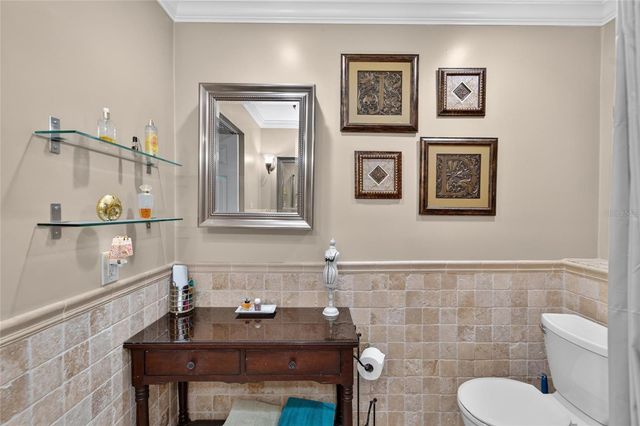 4121 W DE LEON STREET, Tampa, FL 33609
