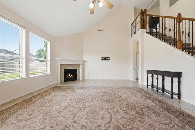 12707 Rocky Briar Lane, Tomball, TX 77377