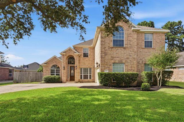 12707 Rocky Briar Lane, Tomball, TX 77377