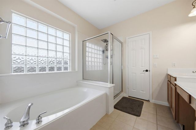 12707 Rocky Briar Lane, Tomball, TX 77377