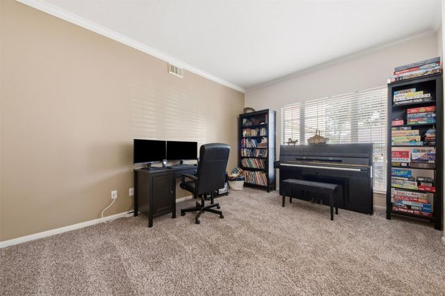 12707 Rocky Briar Lane, Tomball, TX 77377