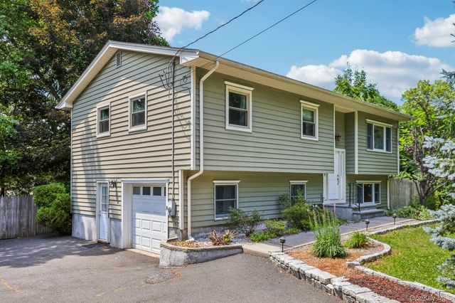103 Old Haverstraw Road, Congers, NY 10920