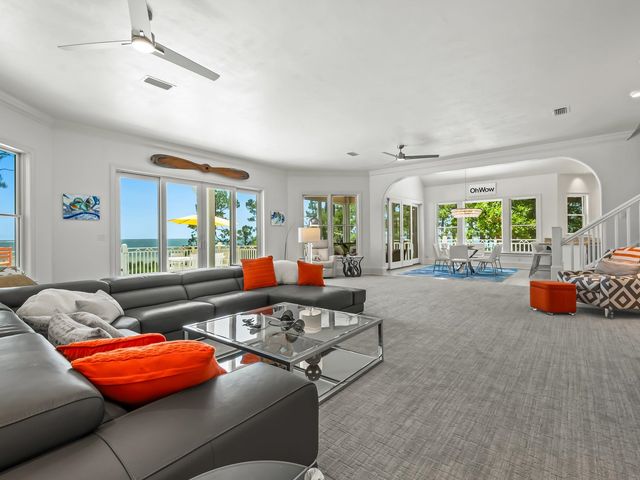 4522 St Teresa Landing, St Teresa, FL 32358