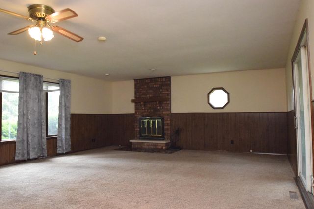 1325 Indian Boundary Road, Chesterton, IN 46304