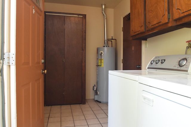 1325 Indian Boundary Road, Chesterton, IN 46304