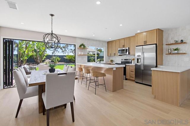 7415 Bovet Way, San Diego, CA 92122