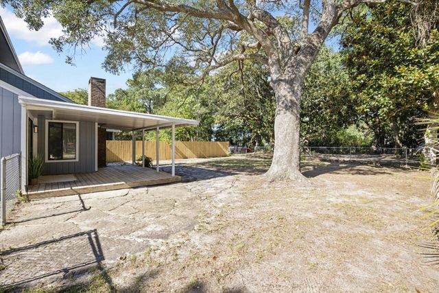 1106 Pin Oak Circle, Niceville, FL 32578