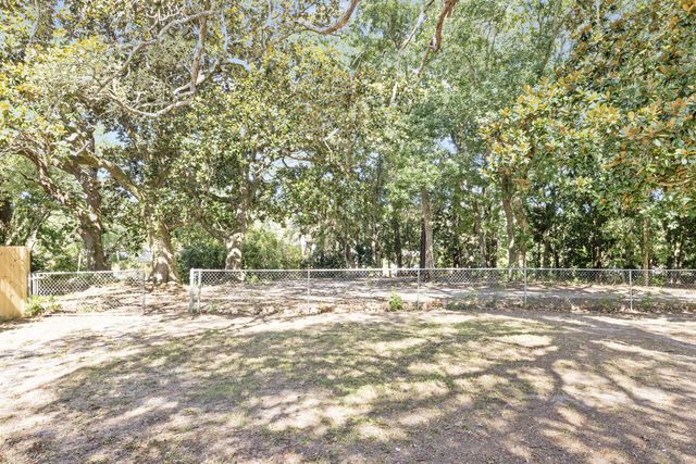 1106 Pin Oak Circle, Niceville, FL 32578