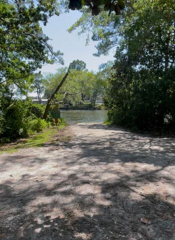 1106 Pin Oak Circle, Niceville, FL 32578