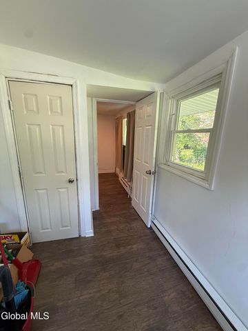 404 8th Street, Troy, NY 12180
