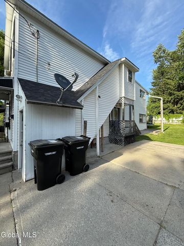 404 8th Street, Troy, NY 12180