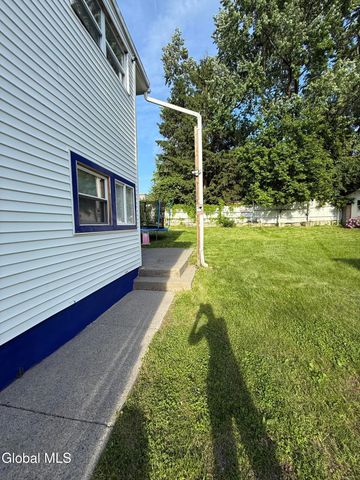 404 8th Street, Troy, NY 12180