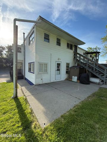 404 8th Street, Troy, NY 12180