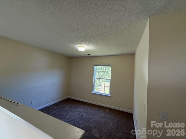 3327 Buckvalley Drive, Charlotte, NC 28214