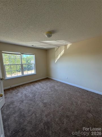 3327 Buckvalley Drive, Charlotte, NC 28214