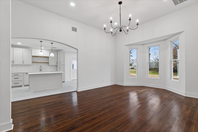 208 S Main Street, Collinsville, TX 76233