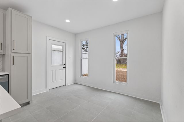 208 S Main Street, Collinsville, TX 76233