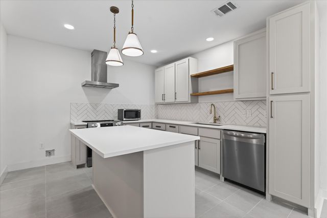 208 S Main Street, Collinsville, TX 76233