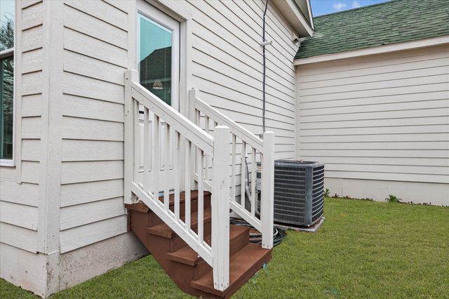 208 S Main Street, Collinsville, TX 76233