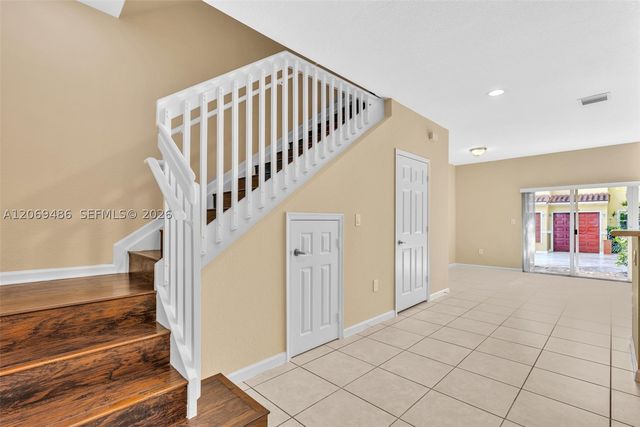 3102 NW 24th Way, Oakland Park, FL 33309