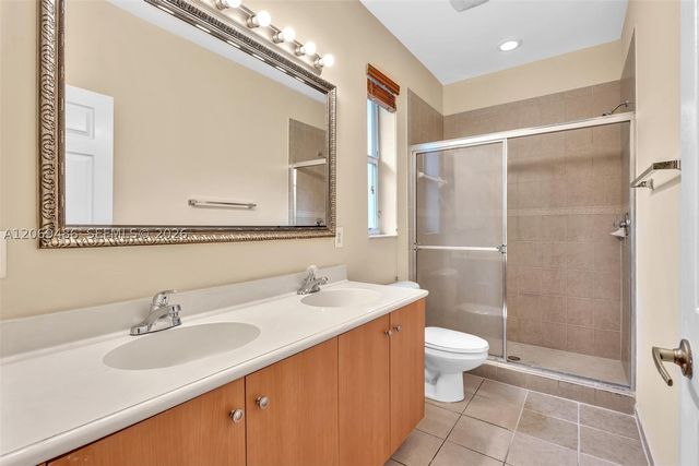 3102 NW 24th Way, Oakland Park, FL 33309