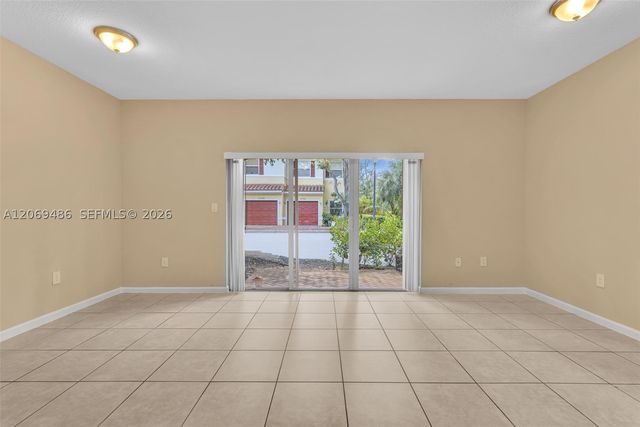 3102 NW 24th Way, Oakland Park, FL 33309