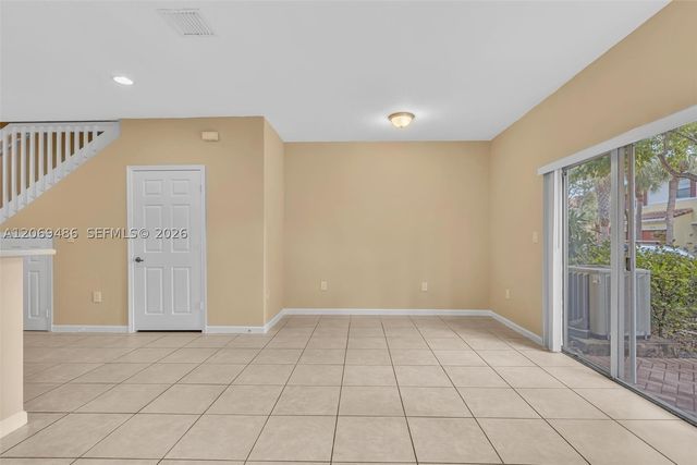 3102 NW 24th Way, Oakland Park, FL 33309