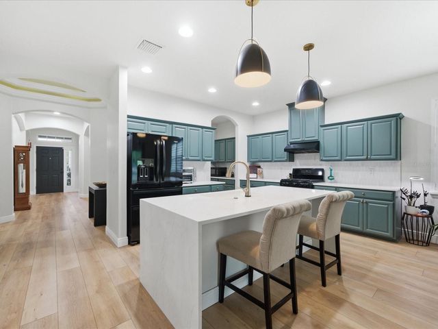 17735 BRIGHT WHEAT DRIVE, Lithia, FL 33547