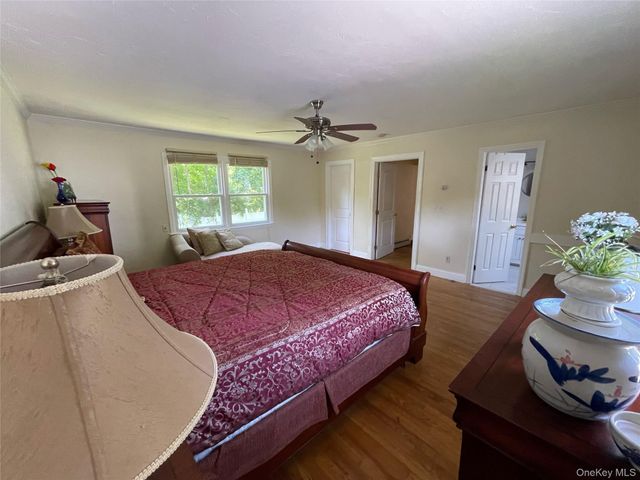 73 S Bedford Road, Chappaqua, NY 10514