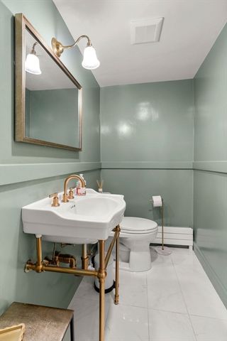 269 Franklin St, Newton, MA 02458