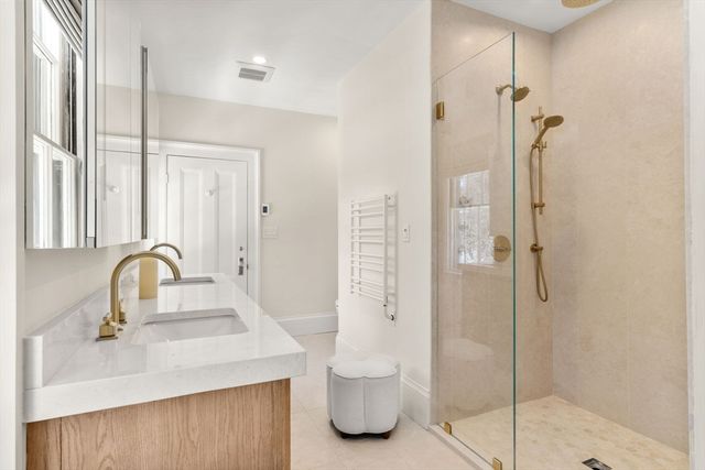 269 Franklin St, Newton, MA 02458