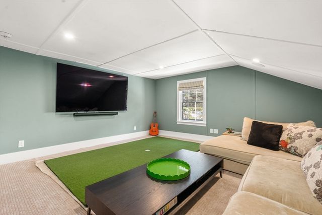 269 Franklin St, Newton, MA 02458