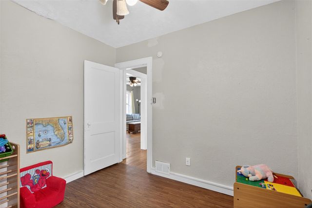 131 Park Drive, Jackson, MI 49203