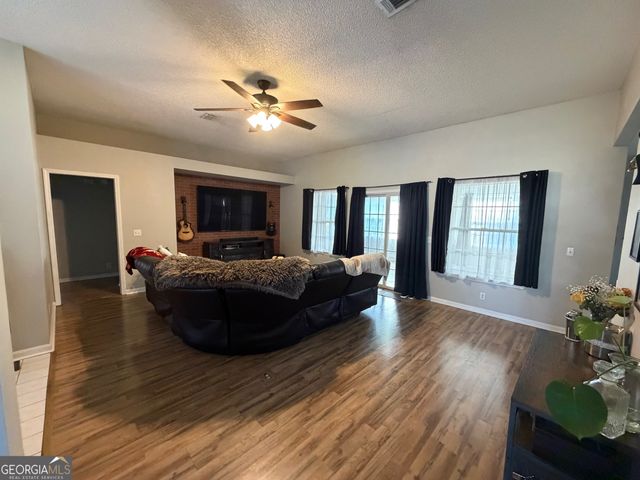 202 Bent Tree Court, St. Marys, GA 31558