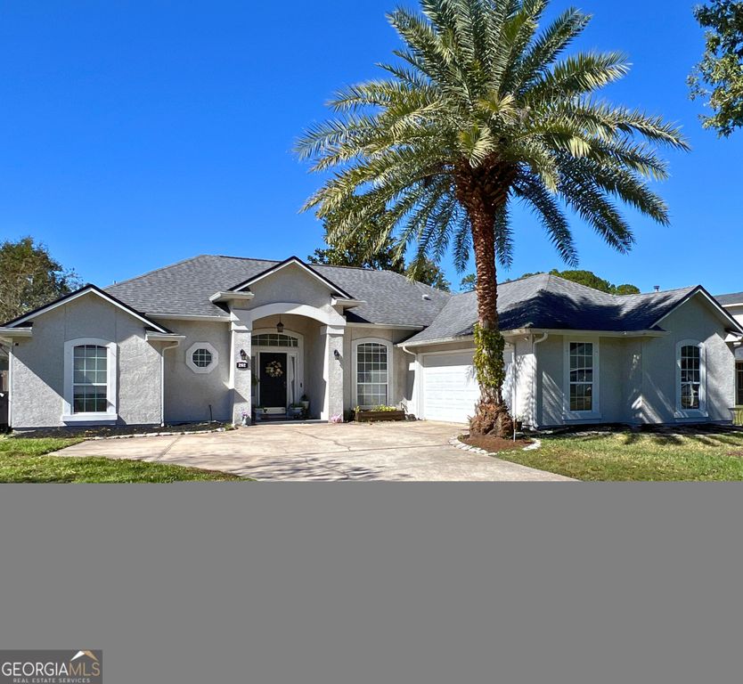 202 Bent Tree Court, St. Marys, GA 31558